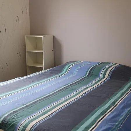 1er Etage D'une Grande Maison * Rochefort