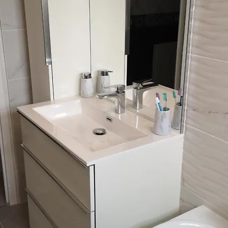1er Etage D'une Grande Maison Szálloda Rochefort